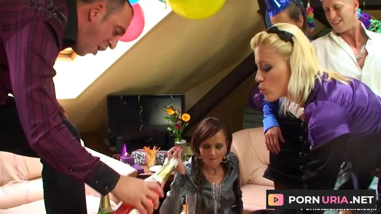 Piss And Booze Birthday Showers Part 1 [FullHD 1080p] 1.45 GB