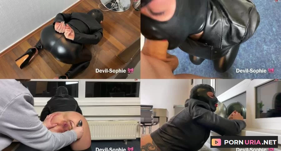 Devil Sophie - Auf frischer Tat ertappt - Piss pervers und Anal Spreizung mit Analcreampie [FullHD 1080p] 153.88 MB