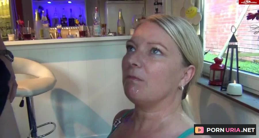 Perverse Almanac - Auf Geburtstagsparty im Partyraum vollgepisst worden! mit RosellaExtrem [HD 720p] 54.68 MB
